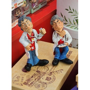 Статуэтка "Профессии. Врачи" в ассортименте