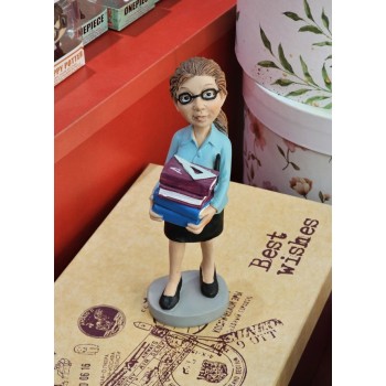 Статуэтка "Профессии. Учитель" в ассортименте