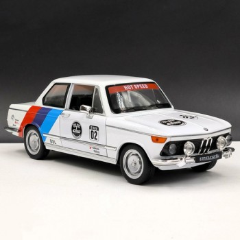 Металлическая модель BMW 2002 tii/ БМВ 1:18