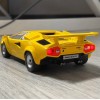 Lamborghini Countach LP 5000S kolleksiya model maşını 1:24