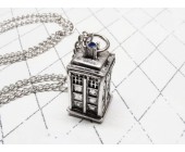 Винтажная подвеска "Doctor Who"